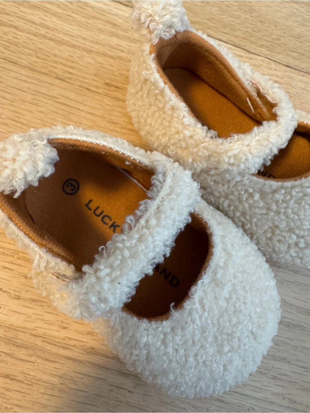Lucky Brand Cream Sherpa Mary Jane Slippers for Kids